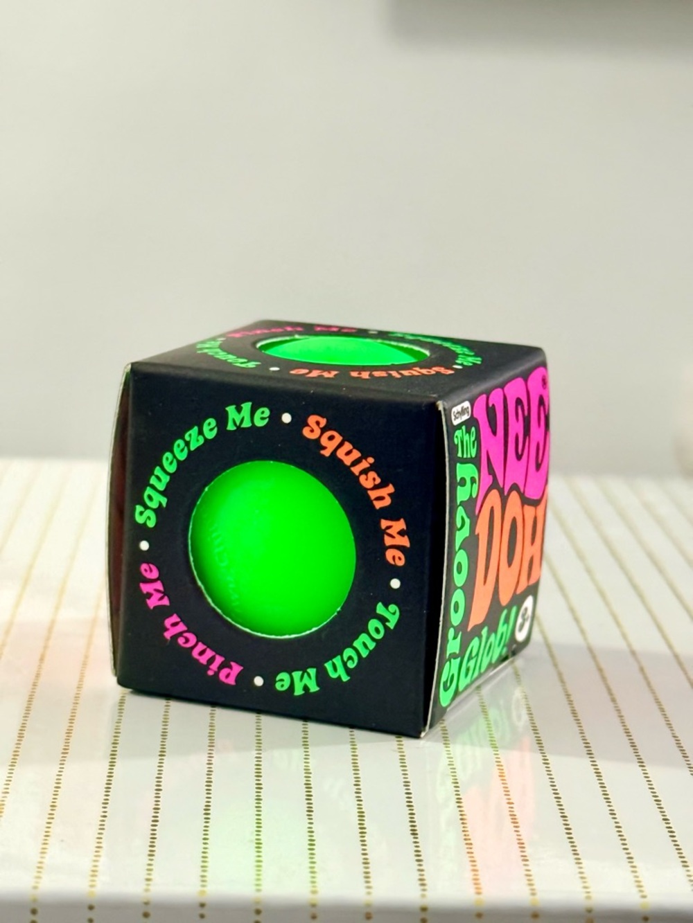 🔥 VIRAL Schylling NeeDoh Teenie Groovy Glob NEON GREEN NIB Squishy 🔥 - Picture 2 of 2